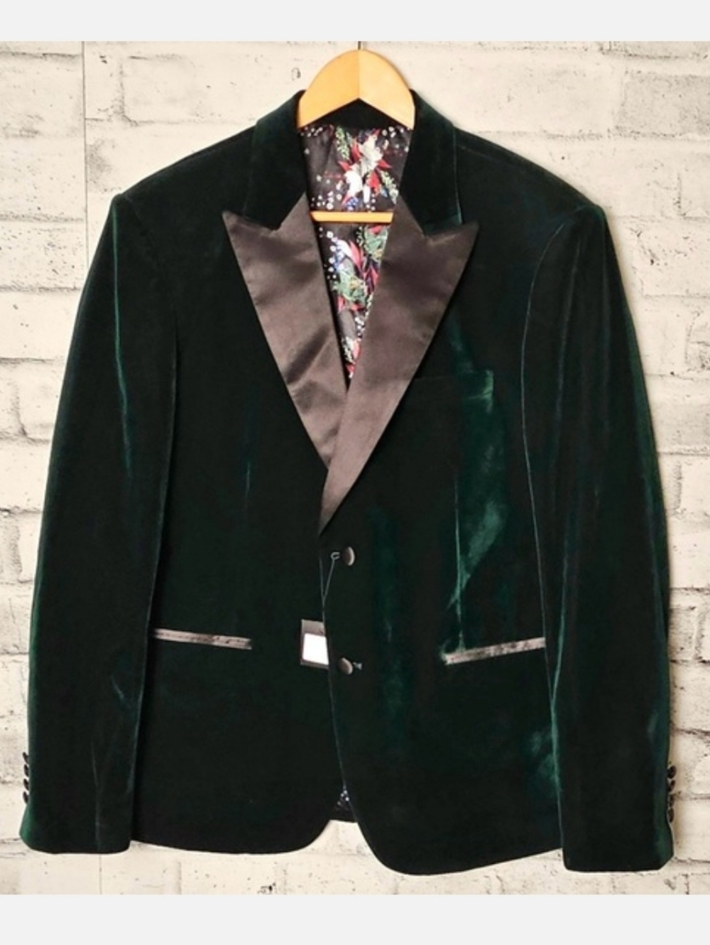 JH Design Green Velvet Tuxedo Blazer Floral Lining 44R Mens - NWT